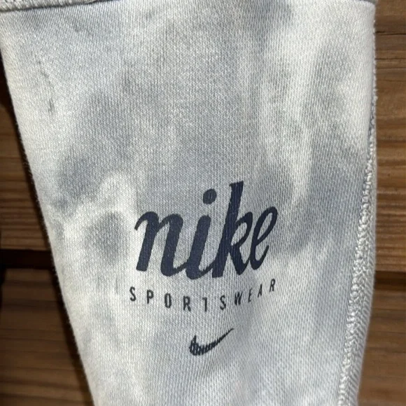 Nike Tie Dye Hoodie - Picture 4 of 10
